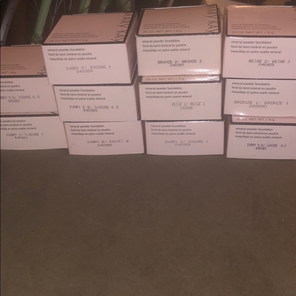 Mary Kay Mineral Powder Foundation